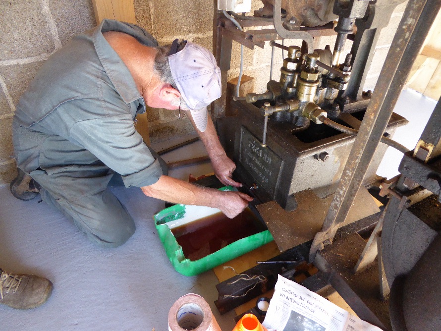 Entretien de la presse  huile de noix